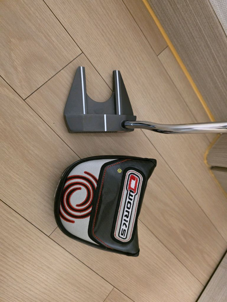 오딧세이 오웍스 블랙 7번 퍼터--7