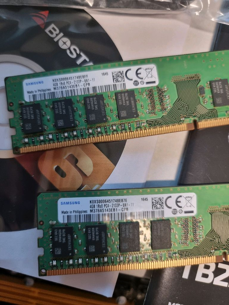 채굴,딥러닝 Ai용 반본체(12WAY보드+CPU+RAM 8GB) 이미지