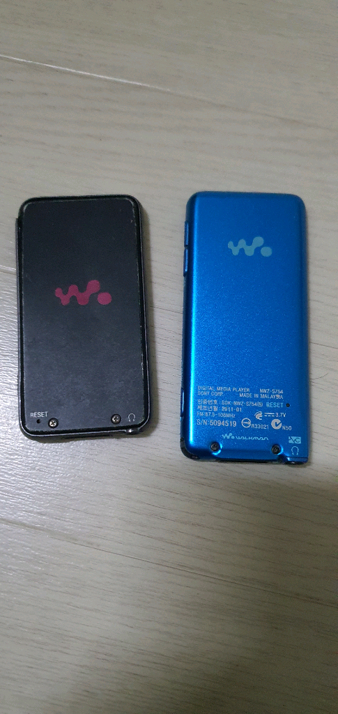 소니 MP3 플레이어 이미지