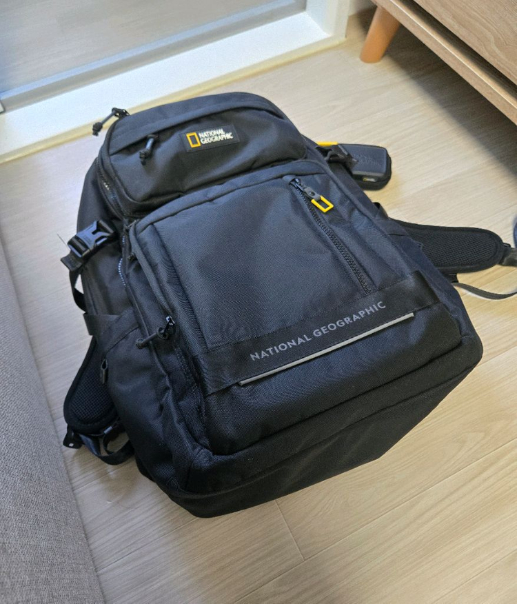 내셔널지오그래픽 백팩--1