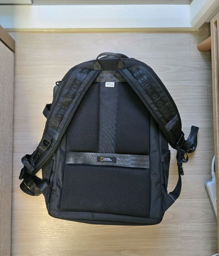 내셔널지오그래픽 백팩--2