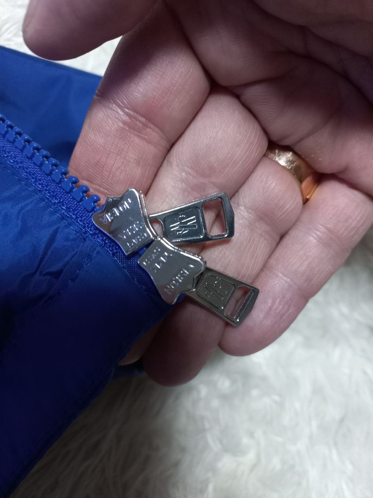 몽클레어 바람막이 큐알정품!남자5사이즈105!실착3번!최상급! 이미지