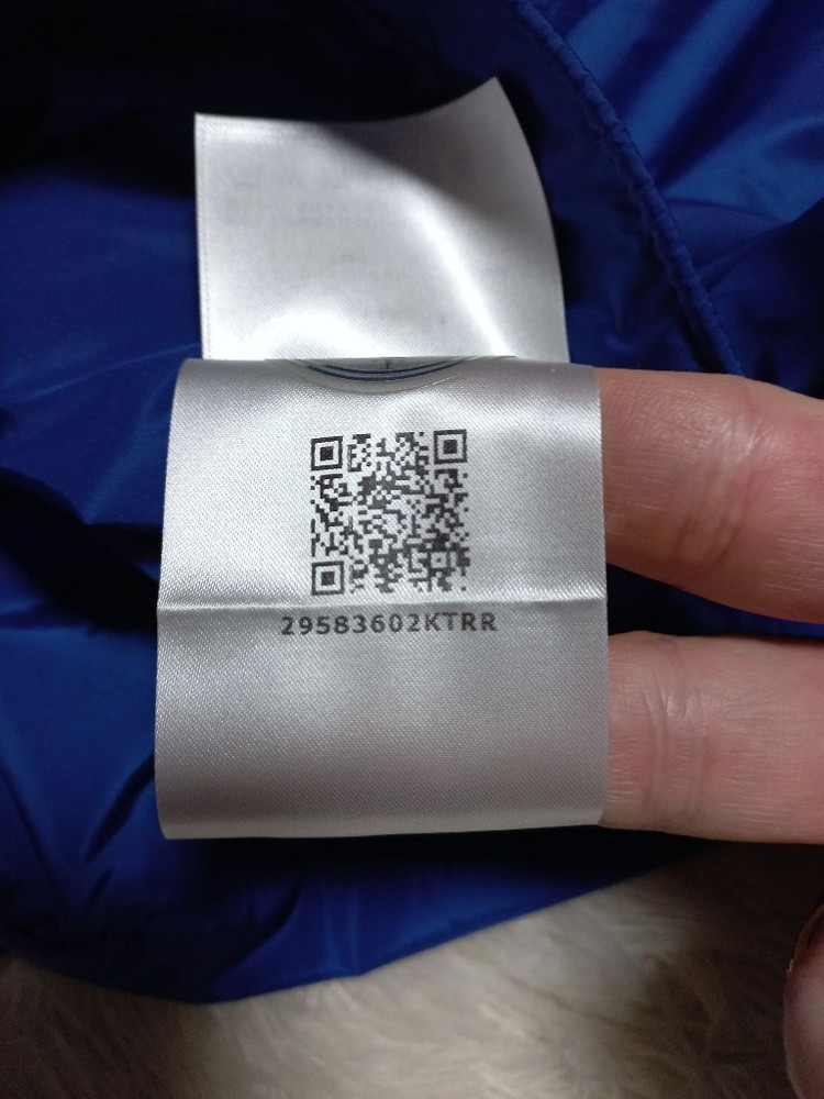 몽클레어 바람막이 큐알정품!남자5사이즈105!실착3번!최상급! 이미지