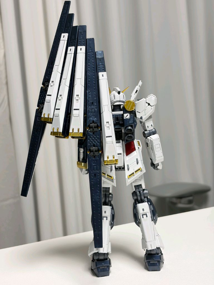 RG 뉴건담 티타늄 피니쉬 가조립--2