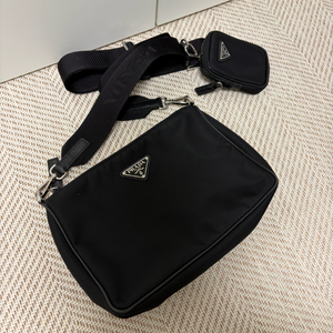 프라다 리나일론 크로스백 숄더백 (정품병행)