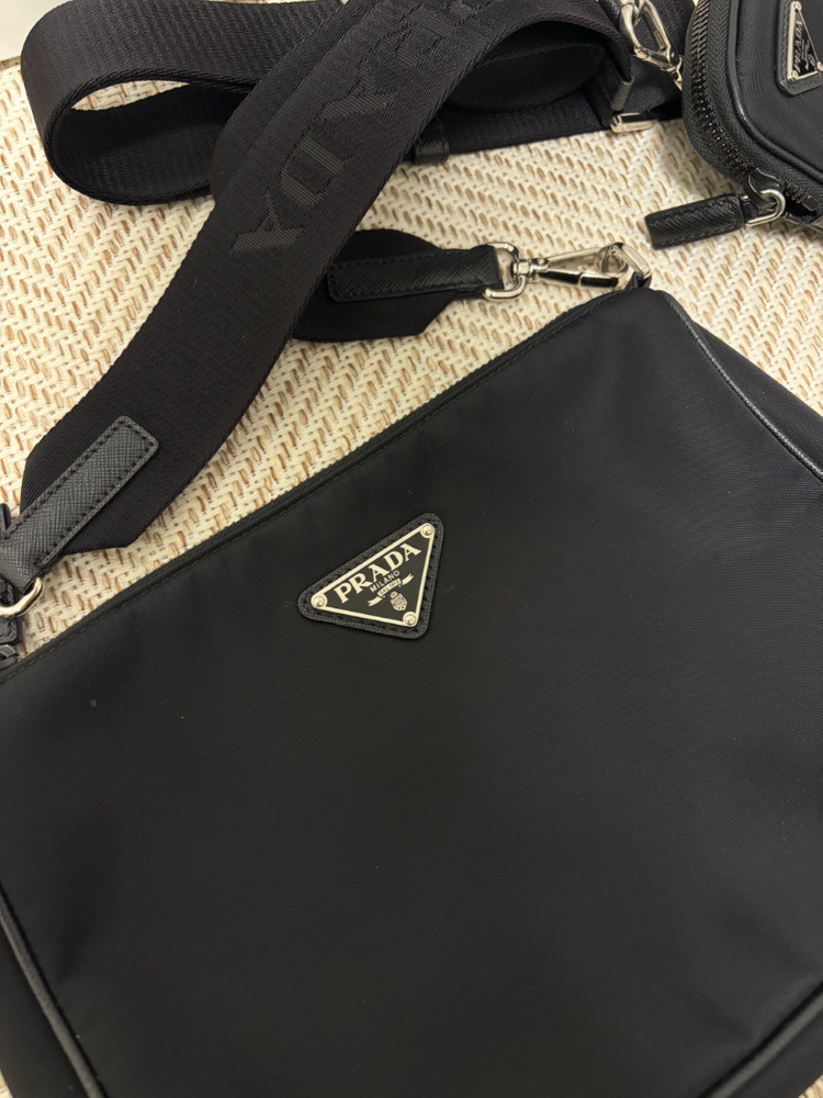 프라다 리나일론 크로스백 숄더백 (정품병행)--1