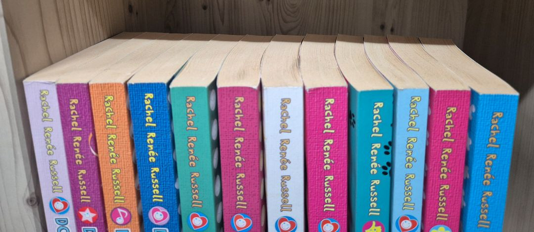 Dork Diaries 원서 12권 택포--1