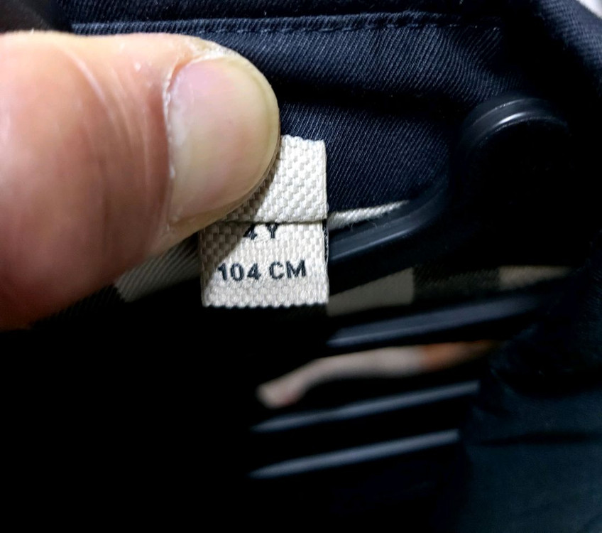 버버리 트랜치코트 4y--5