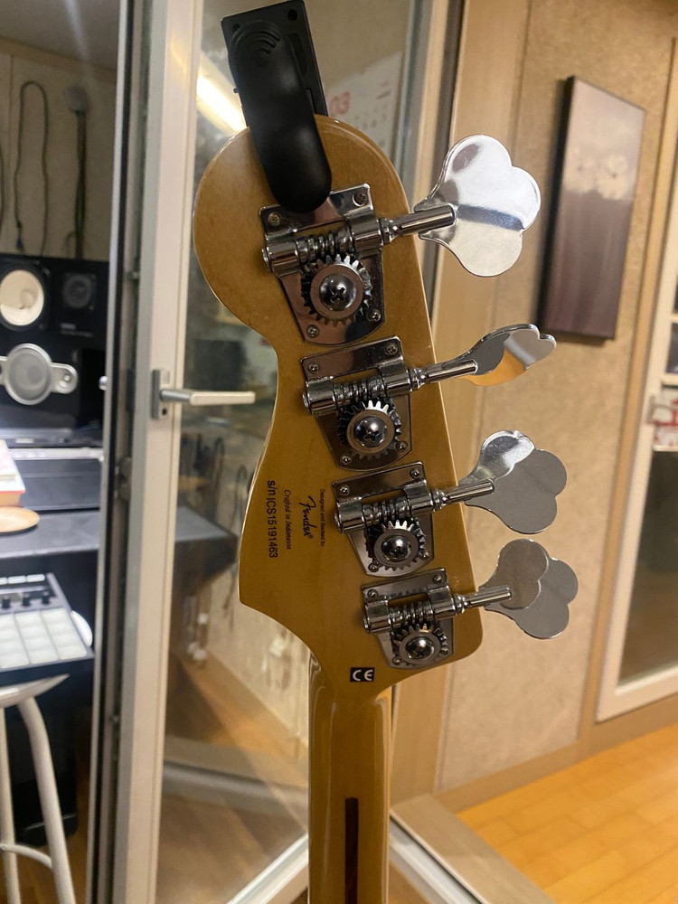 베이스 기타 + 앰프 세트 / 펜더 스콰이어 재즈 베이스 + 펜더 베이스 앰프 rumble100 이미지