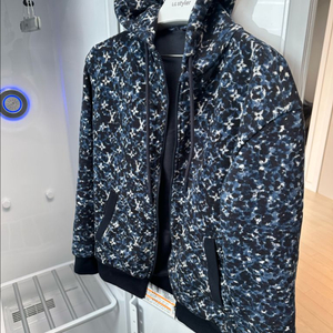 25년도구매 95 루이비통 집스루 남성 후드 집업 XS 이미지