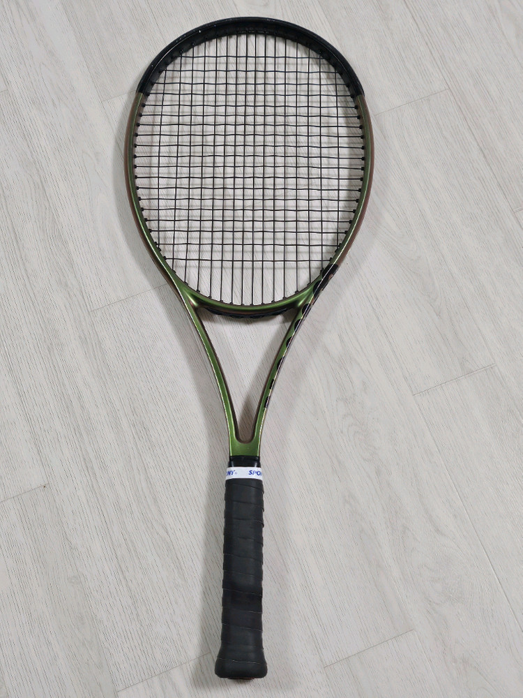 윌슨 블레이드 v8 98 305g 2그립--1