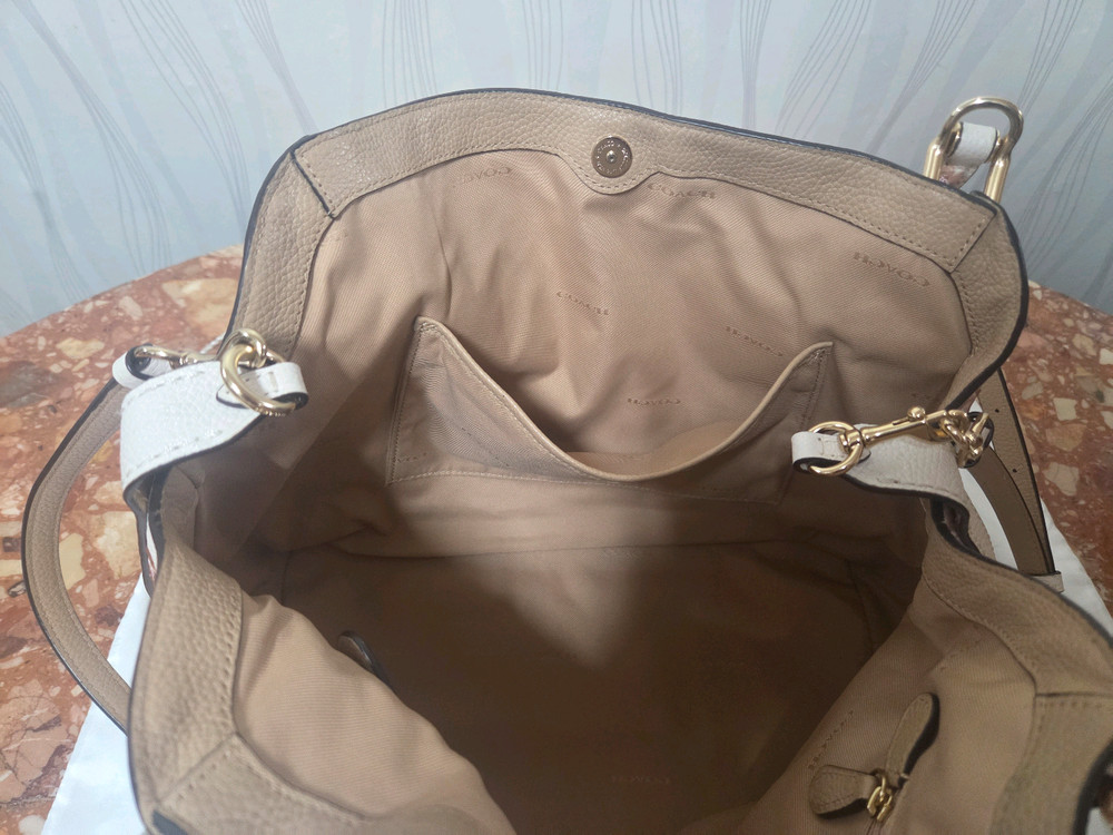 코치 가죽 토트앤 숄더백--7