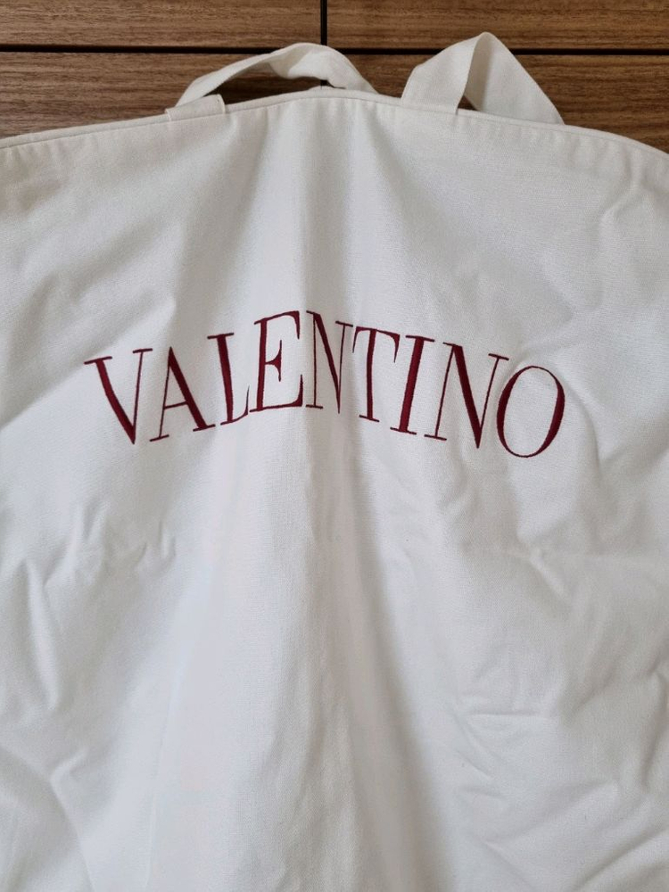 루이비통 발렌티노 생로랑 구찌 명품 정품 코튼 슈트 케이스 4종 판매합니다~!--2