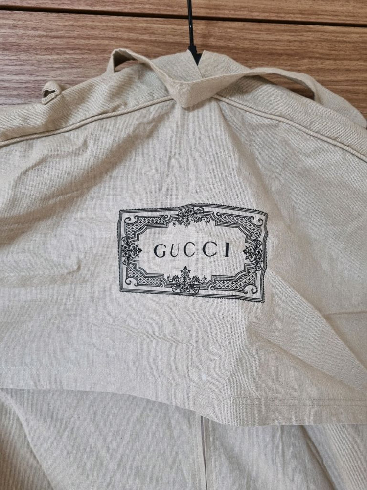 루이비통 발렌티노 생로랑 구찌 명품 정품 코튼 슈트 케이스 4종 판매합니다~!--4