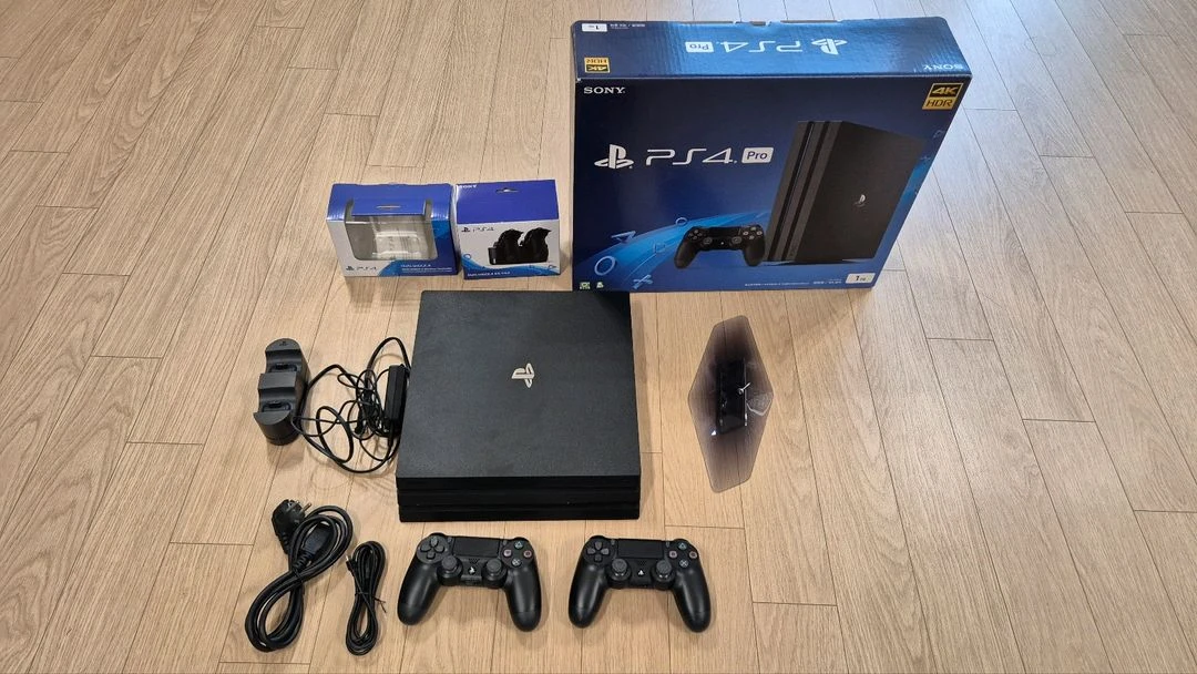 PS4 Pro 1TB 풀박스세트 판매 합니다 - 안심되는 중고거래