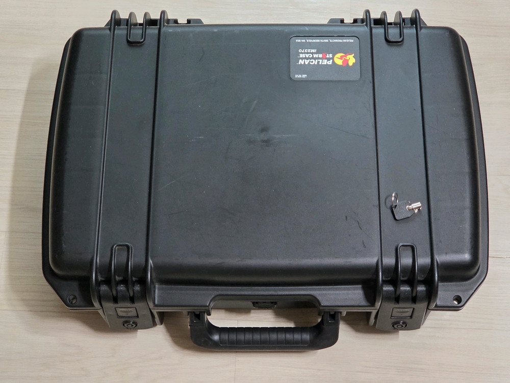 노트북용 펠리칸 스톰 케이스 iM 2370--1