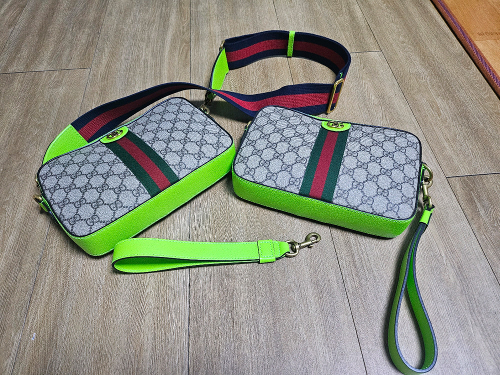 구찌 GG 수프림 크로스백--2
