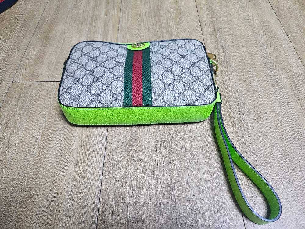 구찌 GG 수프림 크로스백--3