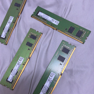 램 ddr4 8기가 2개 4기가 2개 ( 총 24기가 )