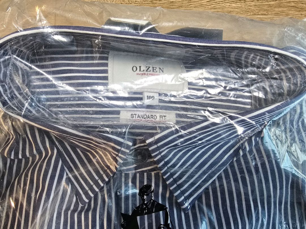 올젠 스트라이프 셔츠 네이비 100 새제품 팝니다--1
