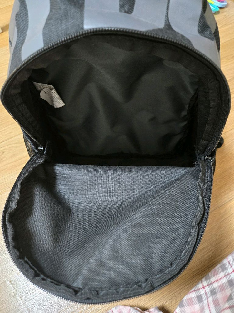 나이키 브라질리아 JDI 미니 백팩 블랙--2