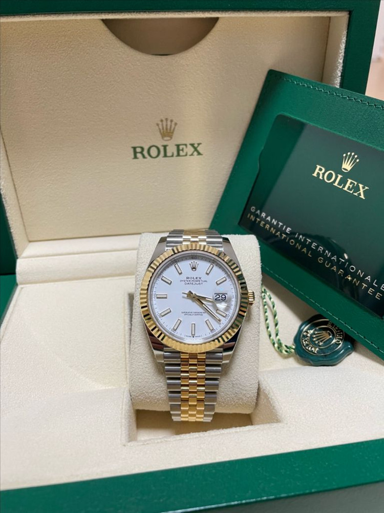 로렉스 126333 신형 데이저스트 41 화이트판 옐골--1