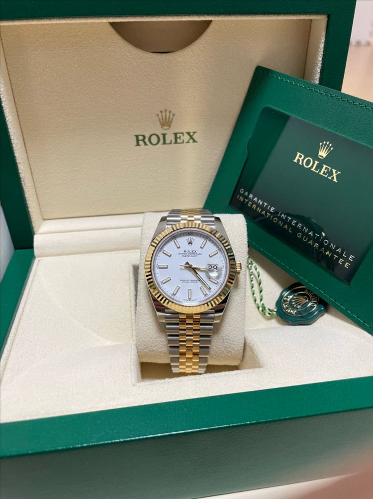 로렉스 126333 신형 데이저스트 41 화이트판 옐골--3
