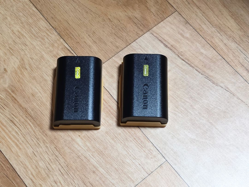 캐논카메라 풀프레임 미러리스 정품 R6mark2 풀박스와 배터리 2개 추가 이미지