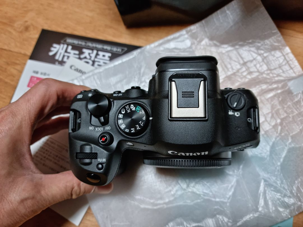캐논카메라 풀프레임 미러리스 정품 R6mark2 풀박스와 배터리 2개 추가 이미지
