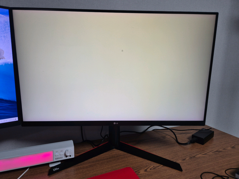 LG 리얼 G싱크 32인치 게이밍모니터 32gk850g--5