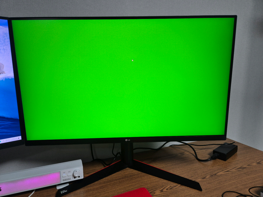 LG 리얼 G싱크 32인치 게이밍모니터 32gk850g--7