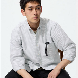 유니클로 옥스퍼드 스트라이프 셔츠 팝니다