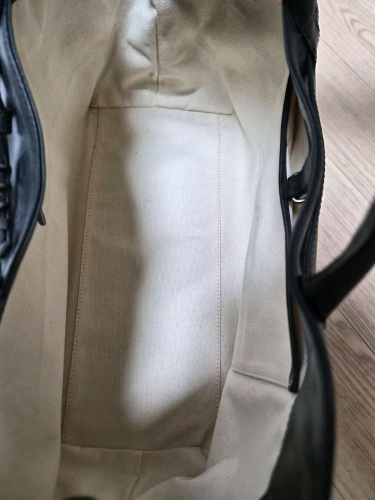 마지셔우드 GRANDMA USED BAG LARGE_black pull-up 이미지