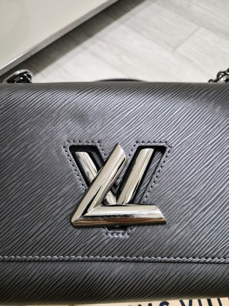 루이비통 트위스트 mm 그레이--1