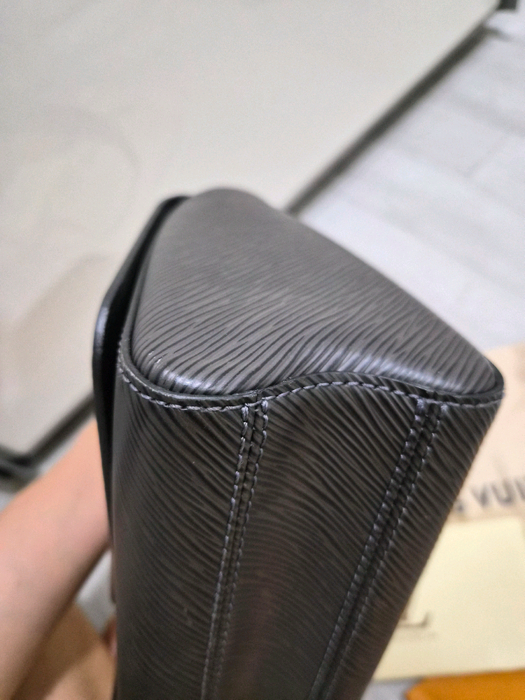 루이비통 트위스트 mm 그레이--4