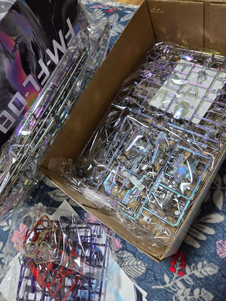 중국 FM모형 홀로그램 클리어 건담 팝니다--2