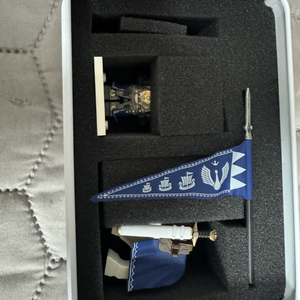 핸디하로 레고 커스텀 백조기사단 v1 팝니다