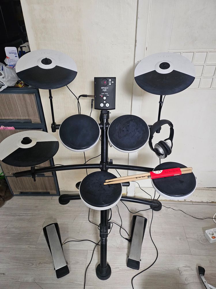 롤랜드 전자드럼 TD-1K팝니다--1