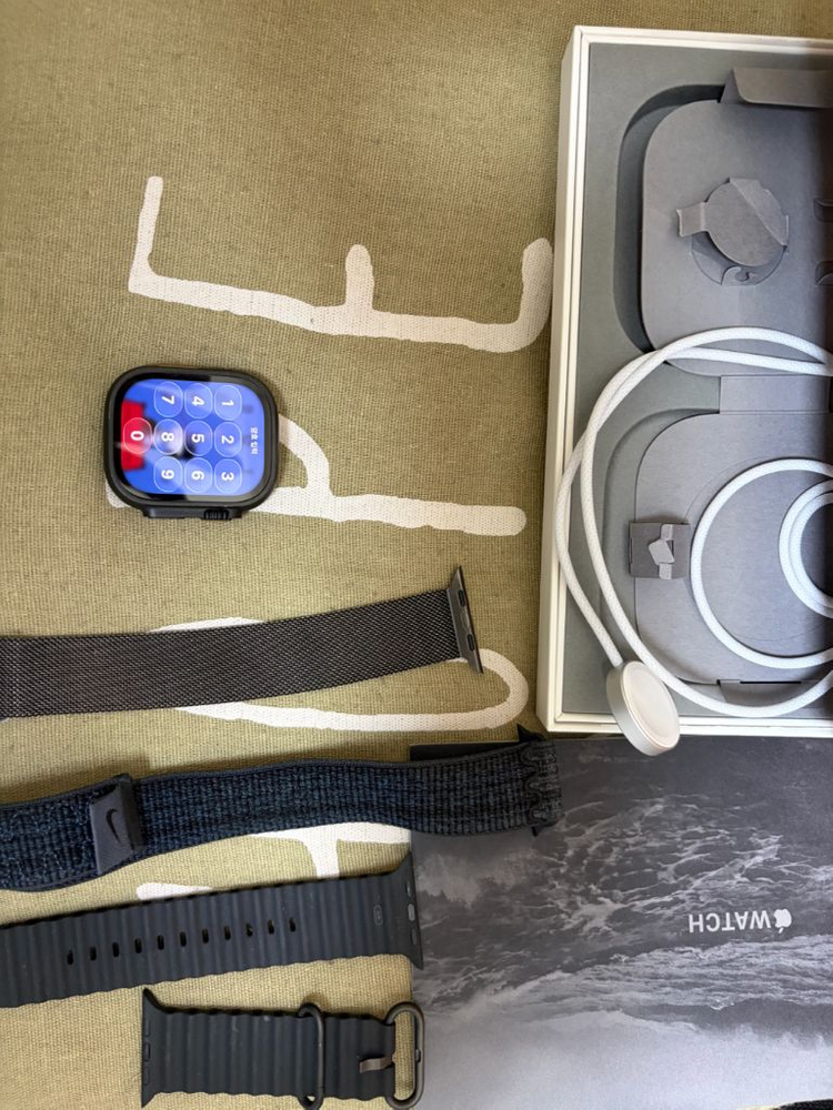 애플워치 울트라 2 49mm 풀박스 + 스트랩(애플케어)--1