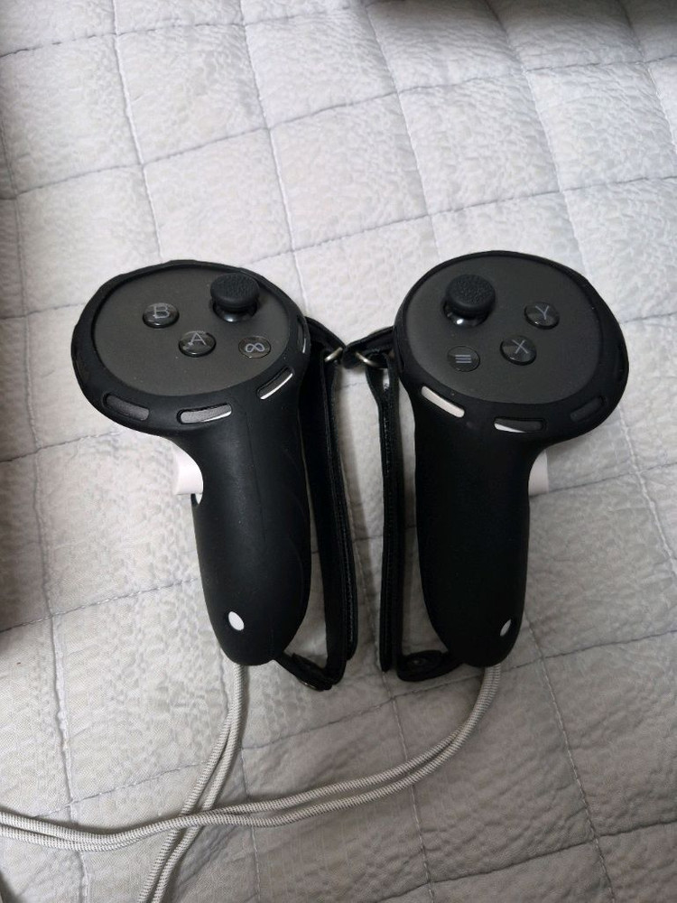 오큘러스 메타퀘스트3 512G--3