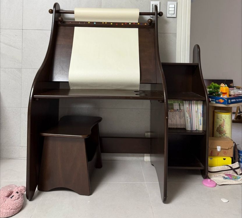 페이퍼롤 이젤 원목 책상 의자 세트--0