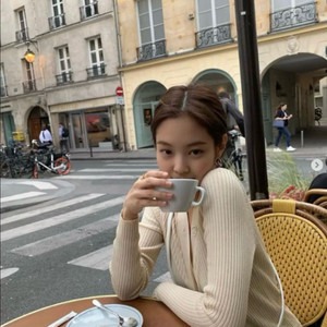 산드로 제니 가디건 블랙/베이지 판매