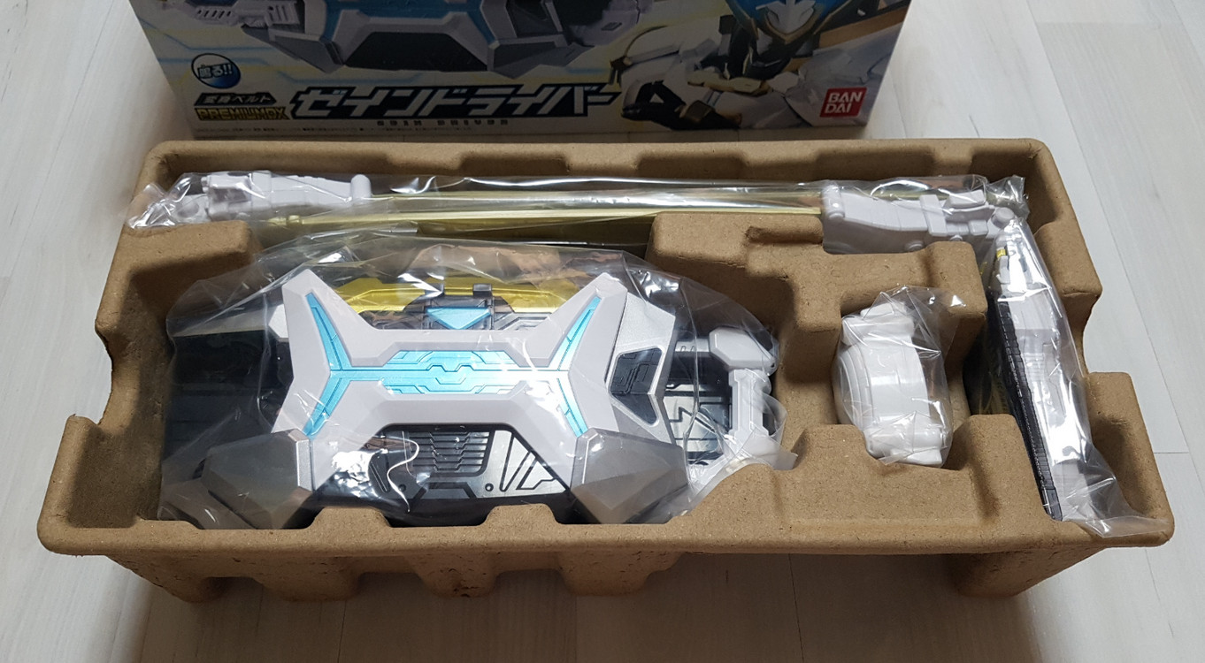 (택포)가면라이더 PDX 제인드라이버+제인카드 세트 팝니다--2