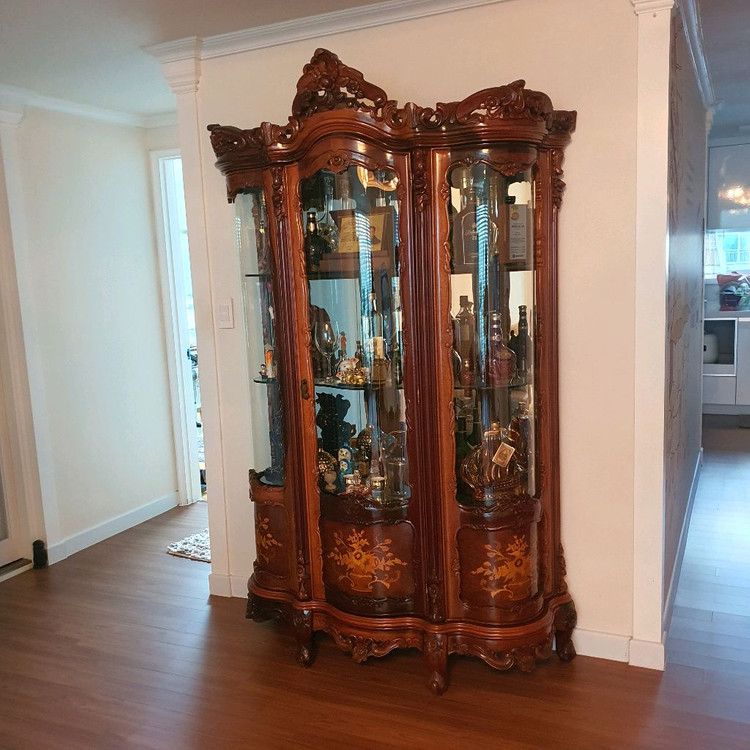 엔틱유리장식장 이미지