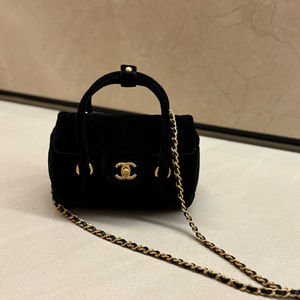 샤넬 벨벳 체인 미니 볼링백