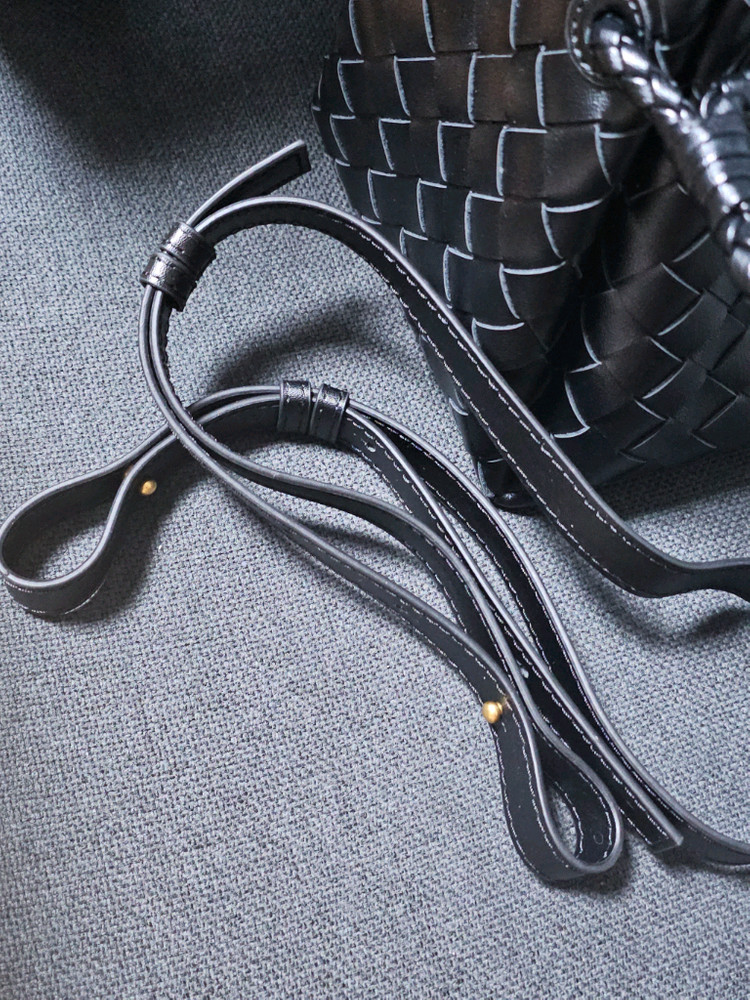 보테가베네타 파라슈트--4