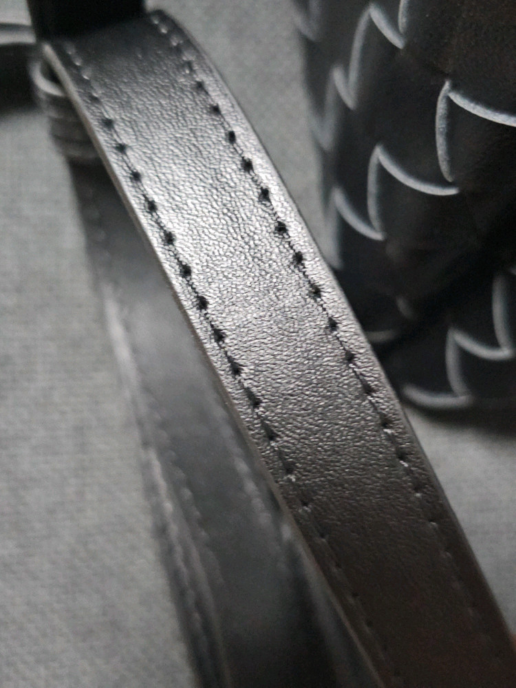 보테가베네타 파라슈트--5