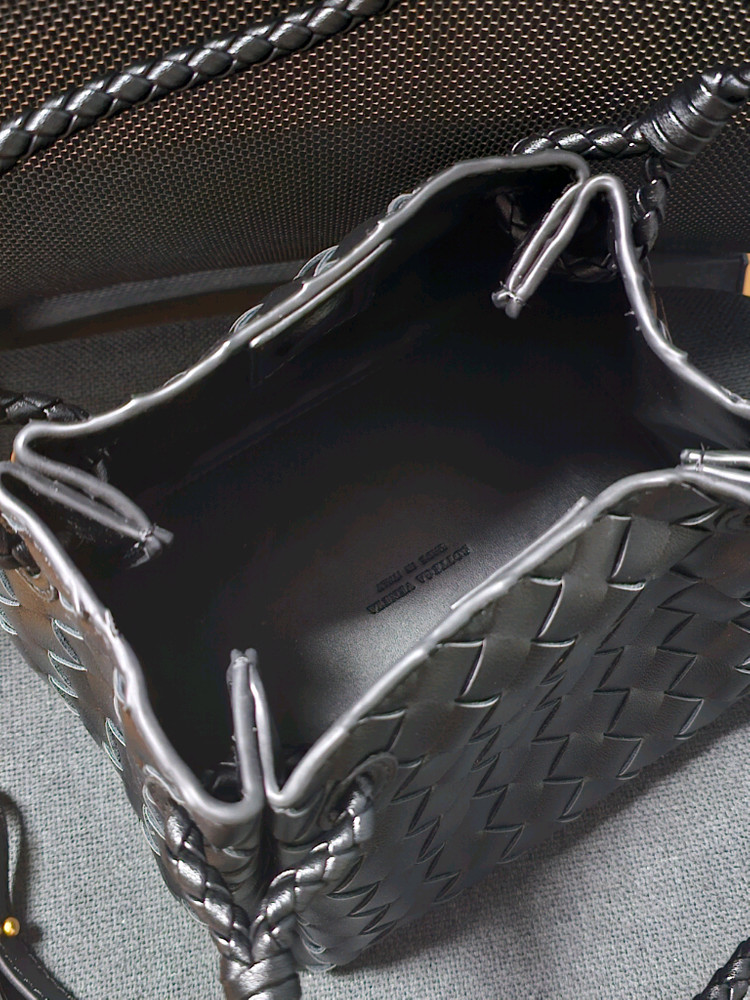 보테가베네타 파라슈트--7