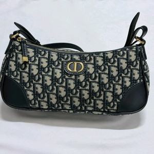 새상품>오블리크 미니백