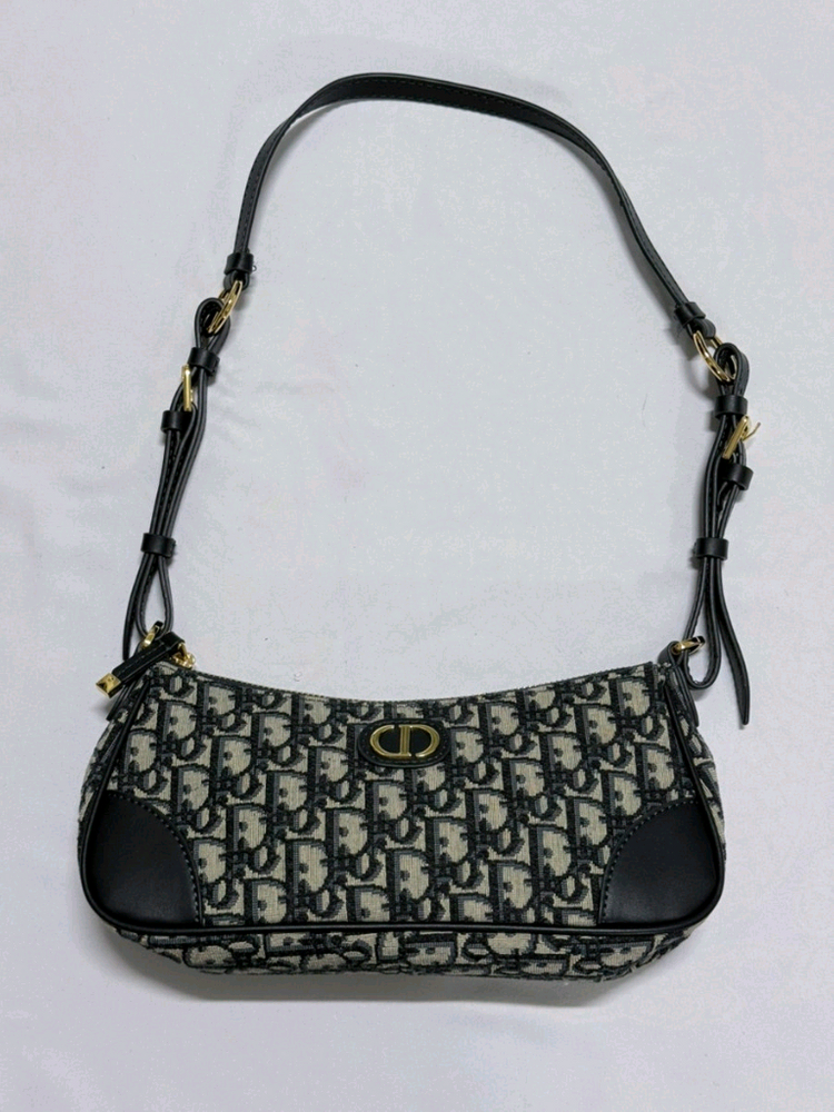 새상품>오블리크 미니백--2